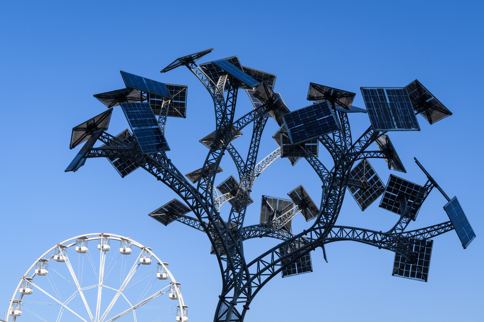 Energy Tree | Millennium Square | Bristol